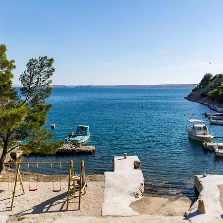 Villa Palazzo Maestral Beachfront By Guide