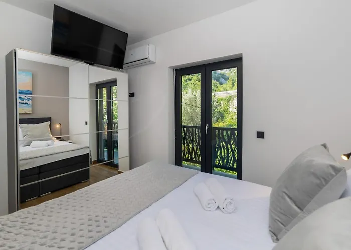 빌라 Palazzo Maestral Beachfront By Guide *